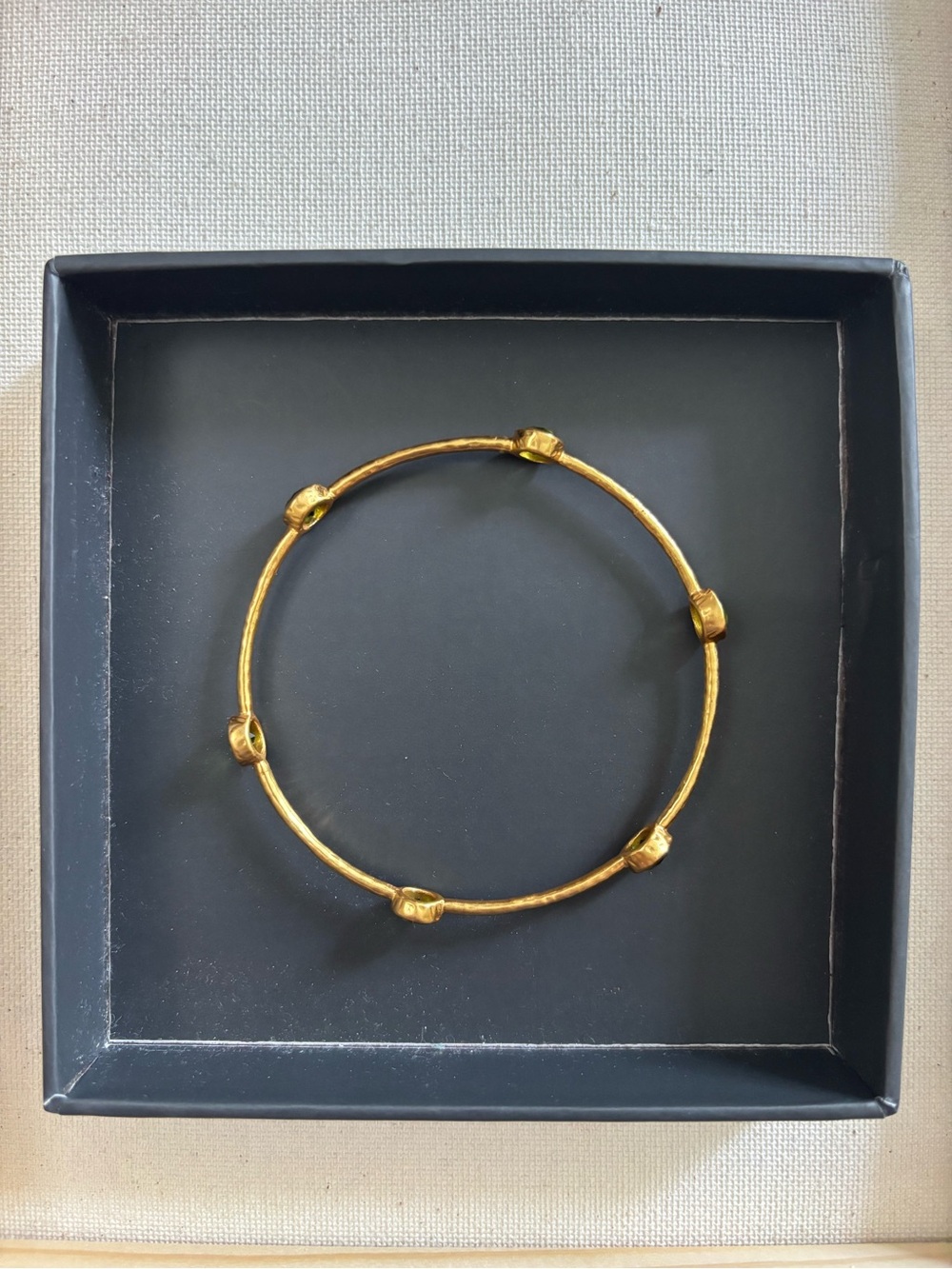 Julie Vos Milano Bangle Bracelet in Palmetto Green - Picture 2 of 2